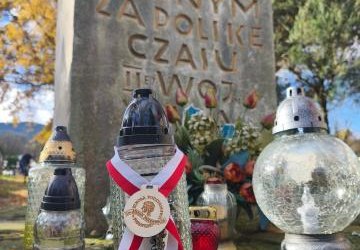 Zapal znicz żołnierzom